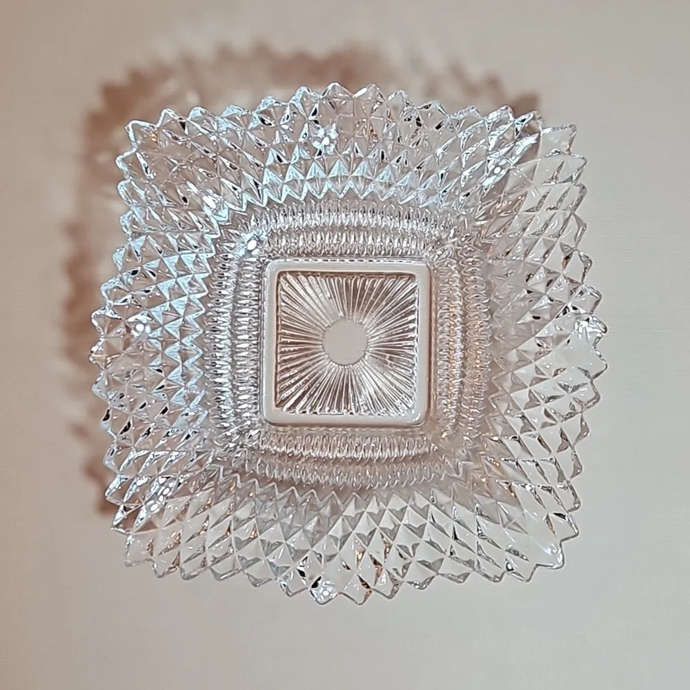 Vintage Indiana Glass Co Square Ruffled Diamond Point Candy Nut Dish Bowl